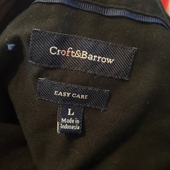Croft & Barrow | Classic Easy Care Button Down - Picture 3 of 5